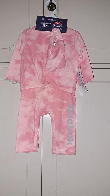 Reebok bebi komplet – 1 komad + poklon - Model: roze tie-dye na lalafo.rs Reebok bebi komplet – 1 komad + poklon - Model: roze tie-dye