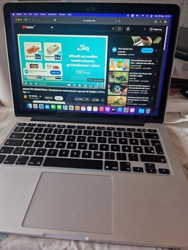 web kamere beograd: Intel Core i5, 8 GB OZU, 13.3 " — 6