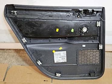 kontakt brava za golf 5 cena: LAJSNA VRATA TAPACIR ZA VOLKSWAGEN POLO ZA 2005. GOD. | ZADNJA DESNA — 3
