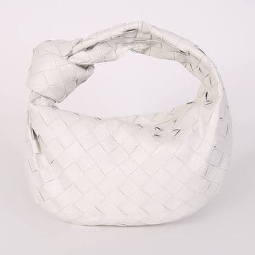 mina torbe: Bottega veneta original mini jodie torbica u beloj boji. Za sve — 1