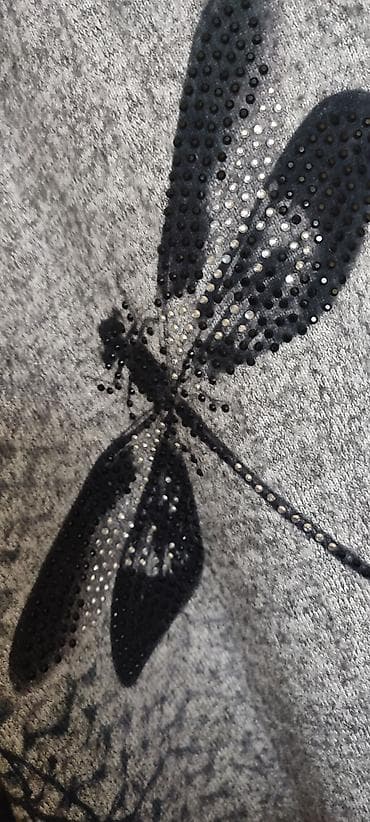 chanel bluza: Garderoba je XL/XXL.prirodni materijali 500 din.Kardigan je 800 — 3