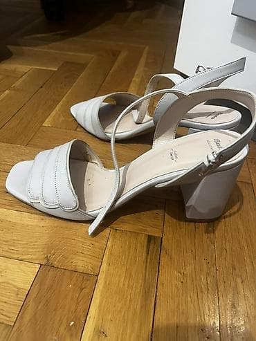 bata mokasine ženske: BATA Ženske sandale sa blok petom – svetlosive - Model: otvoreni — 2