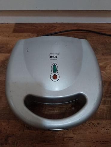 aparat za vafle na stapicu: Aparat za vafle MIA - Dvostruka ploča za pečenje: peče dva velika — 2