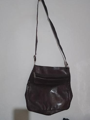 Braon torba preko ramena - Materijal: veštačka koža (eko koža)