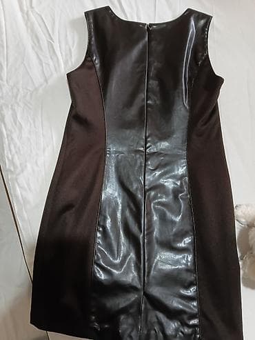 velicima: Haljina bez rukava Claudio G. - Model: uska, ravna silueta do iznad — 1