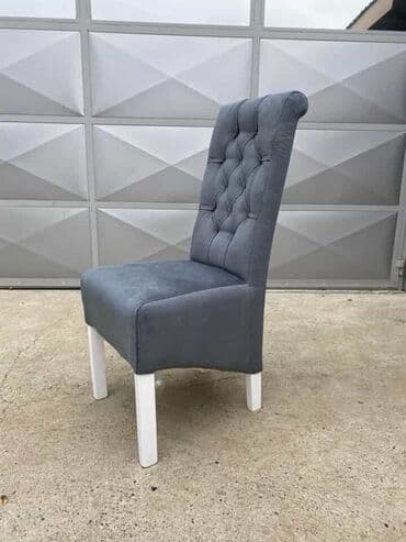 Chairs: Komad — 11
