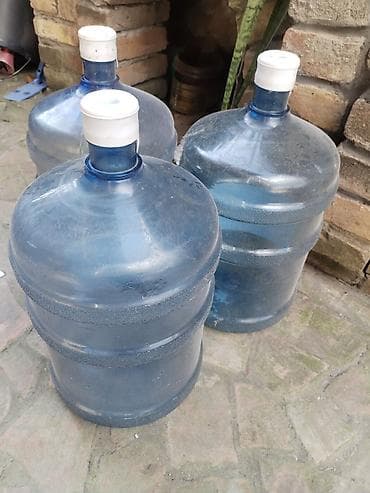 simpo mojca dvosed cena: Bidoni za vodu – 19 litara - Kapacitet: 19 l po bidonu - Količina u — 1