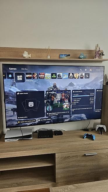 auto l: PlayStation 5 Slim (Disk verzija) - Korišćenje: godinu dana, radi — 4