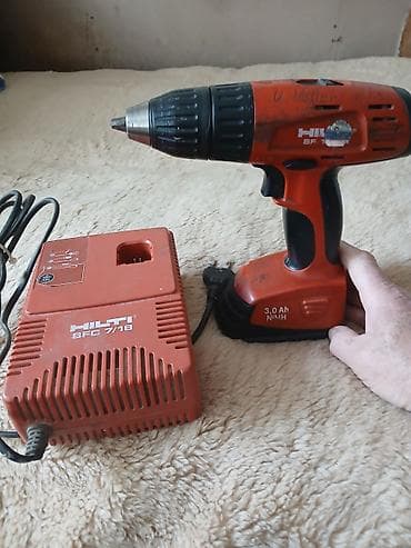 kupujem alat: Hilti akumulatorska bušilica/odvijač set - Model bušilice: Hilti SF — 2