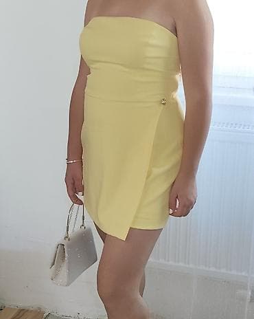 roberto cavalli deca: Žuti mini kombinezon bez bretela + bela torbica sa zlatnim lancem — 4