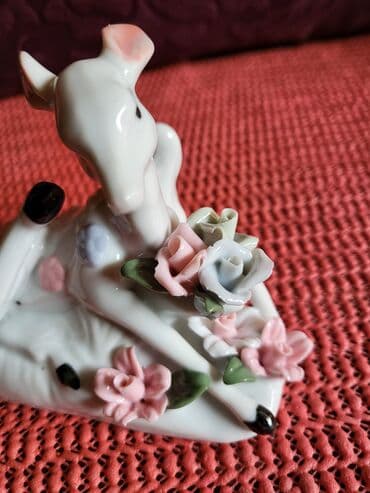 porcelanske solje za caj: Porcelanska vintaz,nova figura lane. Figura lane,nova,cvetovi bez — 6