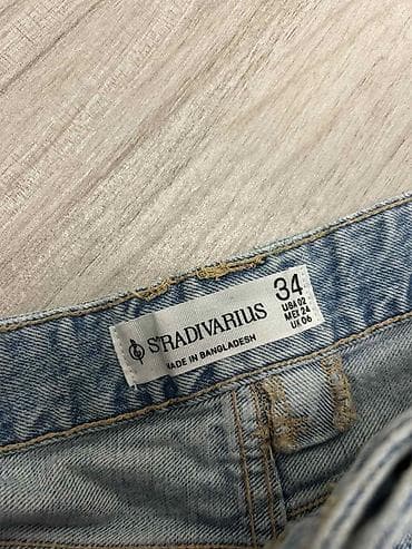 klompe sa platformom: Stradivarius teksas bermude (model sa efektnim poderotinama) - Brend — 2