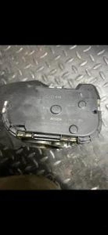 bt holding: AUDI 3.2 FSI LEPTIR KLAPNA GASA C | Audi vagen delovi 06******** — 3