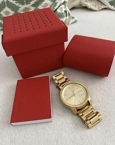 ranac za mamu i bebu: DIESEL Unisex DZ1466 Double Down Gold Watch Unisex model, nije velik — 2