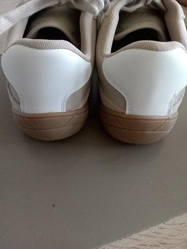 patike đordanke: Bershka patike – model sa mrežastim panelima. POLUKOŽNE PATIKE - — 3