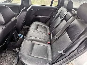 cars buy: ENTERIJER PLASTIKE ZA FORD MONDEO OD 2001. DO 2005. GOD. | FORD — 4