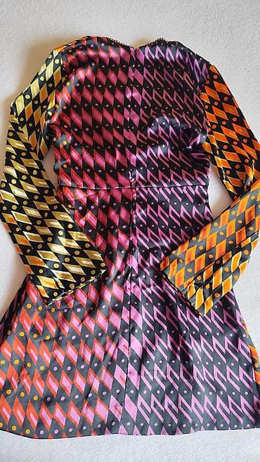 suknja zara: Mini haljina sa dugim rukavima i dubokim V dekolteom - Kroj: mini — 3