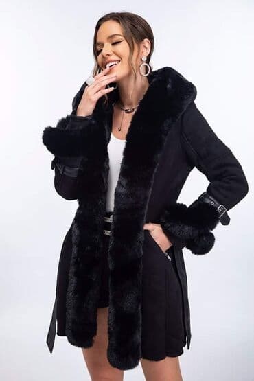 stradivarius jakna sa krznom: Ponovo dostupni - hit montoni postavljeni krznom po hit ceni - 6500 — 10