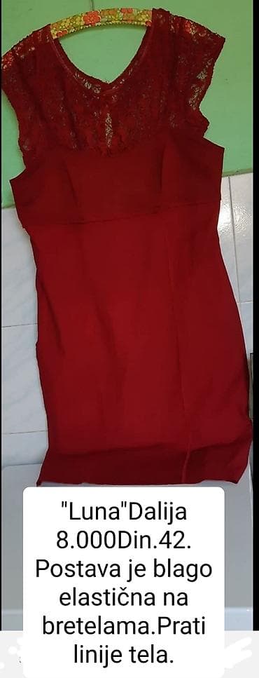 torbe zenske mona: Haljina “Luna” – model Dalija - Elegantna čipkana haljina u dubokoj — 3