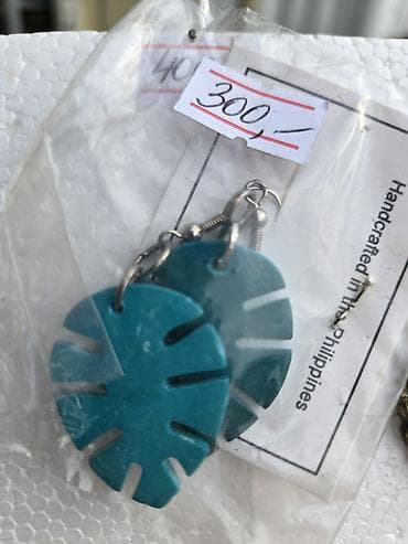 ps majice i bluze: Minđuše 200 i 300 din — 4