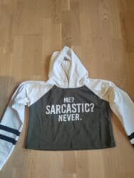 Sweatpants sets: Dukserica sa kapuljačom, kroj crop dužine. Dvobojna kombinacija — 2