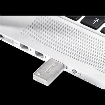 masina za rezance metalac: USB Flash drive 8GB Premium Line, srebrna boja, materijal metal — 4