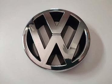 hello kitty car accessories: PREDNJI ZNAK 115MM ZA VOLKSWAGEN POLO, GOLF 4, PASSAT B5 | Prednji — 1