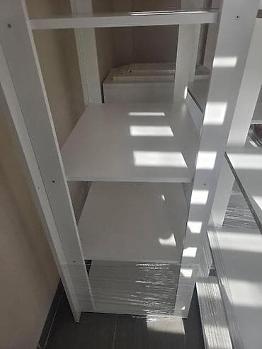 Police: 3 izlozbene police za lokale ili kucnu biblioteku Izradjene po meri — 4