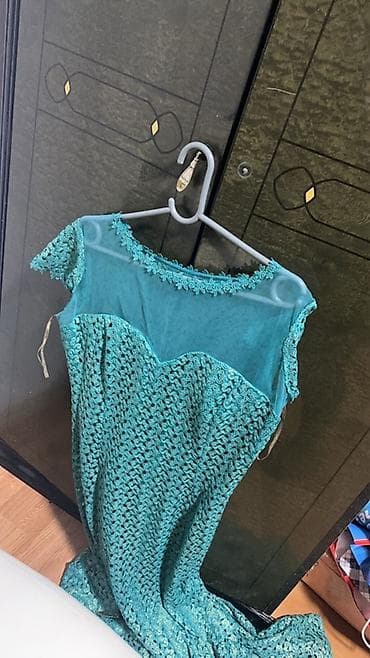 balenciaga haljine: Elegantna tirkizna haljina - Model: duga, lepršava silueta - Gornji — 1