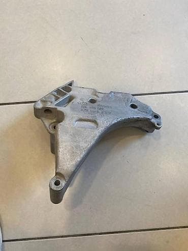 antena za auto ajkula: NOSAC MOTORA ZA AUDI A3 - 03L199207 | Nosac motora za VW Tiguan — 1