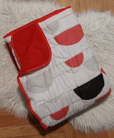 Štep deke-140*200
Materijal-pamučno platno,frotir
Cena-1800 din