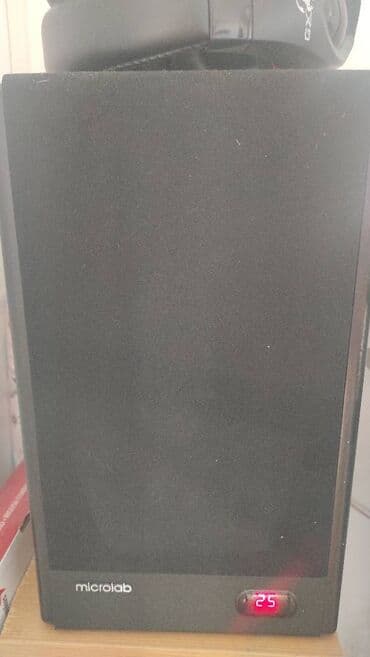 univerzalni punjac za baterije: Microlab Solo 6c Solo 6 serija (po meni najbolja, zajedno sa solo 16 — 10