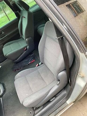 auto sa 6 sedista: NEBO ZA VOLKSWAGEN SHARAN OD 2001. DO 2005. GOD. | Polovni Delovi za — 4