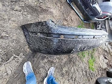 kola na prodaju nis: BRANIK CRNI ZA ŠKODA SUPERB | Branik u dobrom stanju na slici je — 2