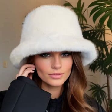 Lepota i nega: Cena 1300 din — 4