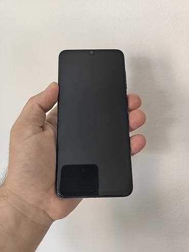t nkladeuc 2210.1 changelog samsung: Samsung A70 dual sim, otključan za sve mreže. Ima 6/128 gb memorije — 1