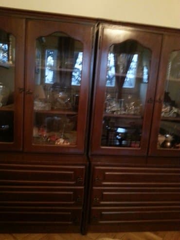 platneni ormar ikea: DRVENE VITRINE -MADE IN ITALY — 1
