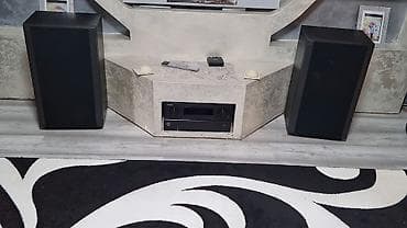 Jamo bx150fl made in Denmark bang&olufsen center. U pitanju je