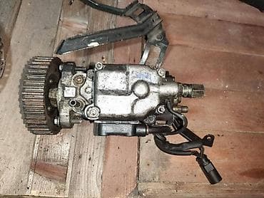 zavese za kombi: BOSCH PUMPA ZA VOLKSWAGEN GOLF 4 | Bosch pumpa za Golfa 4 1.9 TDI — 1