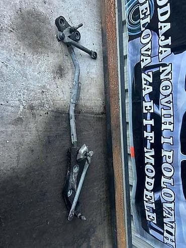 oglasi auto srbija: MEHANIZAM BRISAČA ZA BMW SERIJA 1 | — 1