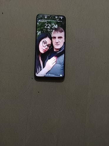prodaja telefona jagodina: Honor (model CMA-LX1) smartphone - Ekran: 6.5" HD+ rezolucije 1600 × — 3