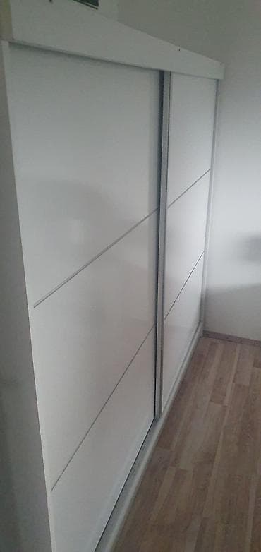 kozne garniture polovne: Orman bez ostecenja — 1