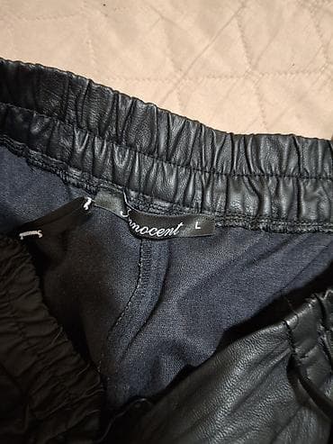 pantalone versace: Crne pantalone od eko kože – Innocent, veličina L i lotoo original — 3