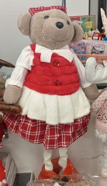 ukrasne figure za police: 4400 — 1