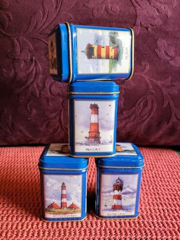 Kutije metalne vintaz za caj,zacine. Perfektno ocuvane na lalafo.rs Kutije metalne vintaz za caj,zacine. Perfektno ocuvane