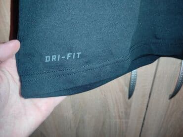 Bermude i šorcevi: Majica na kratke rukave, M, Nike, bоја - Crna, Poliester — 3