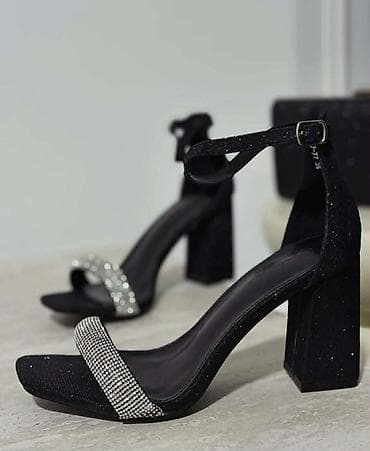 lične stvari: 36-41
3700 — 1