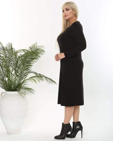 model haljine za punije osobe: Jednobojne haljine za punije dame Cena 2900 din Veličina XL, 2XL — 9