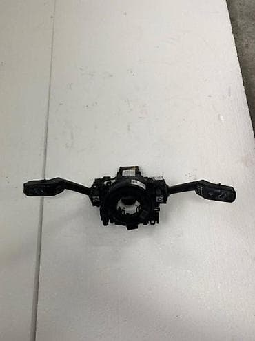 drzac za barjak: SPULNA VOLANA ZA SEAT LEON - 5Q0953649 | Spulna multifunkiconalnog — 2