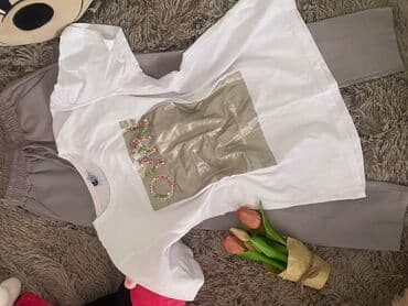 ženski kompleti sa pantalonama: Aok cena sve vel pantalone 1000 majica 500 moze i komplet — 1
